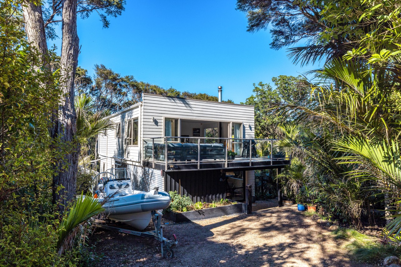 Property Sold 58 Waiheke Road, Auckland 1081